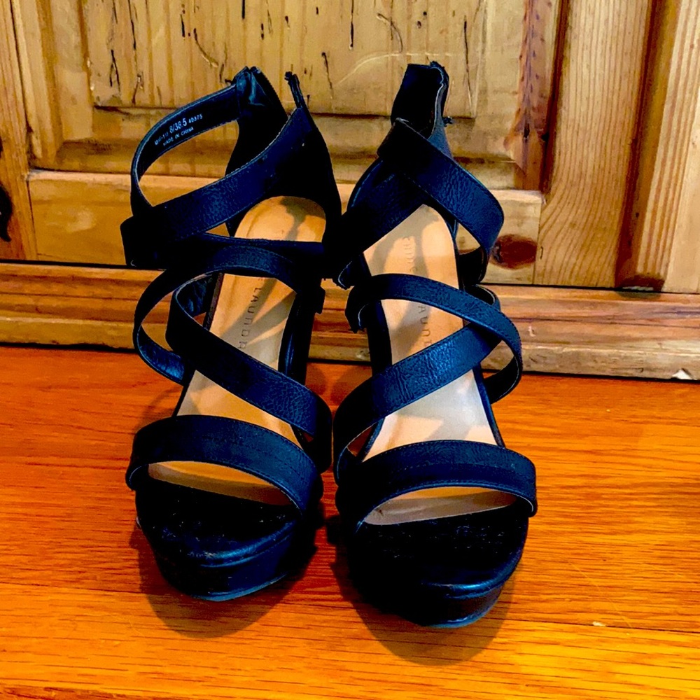 Black Wedge Heel Chinese Laundry Sandals size 8